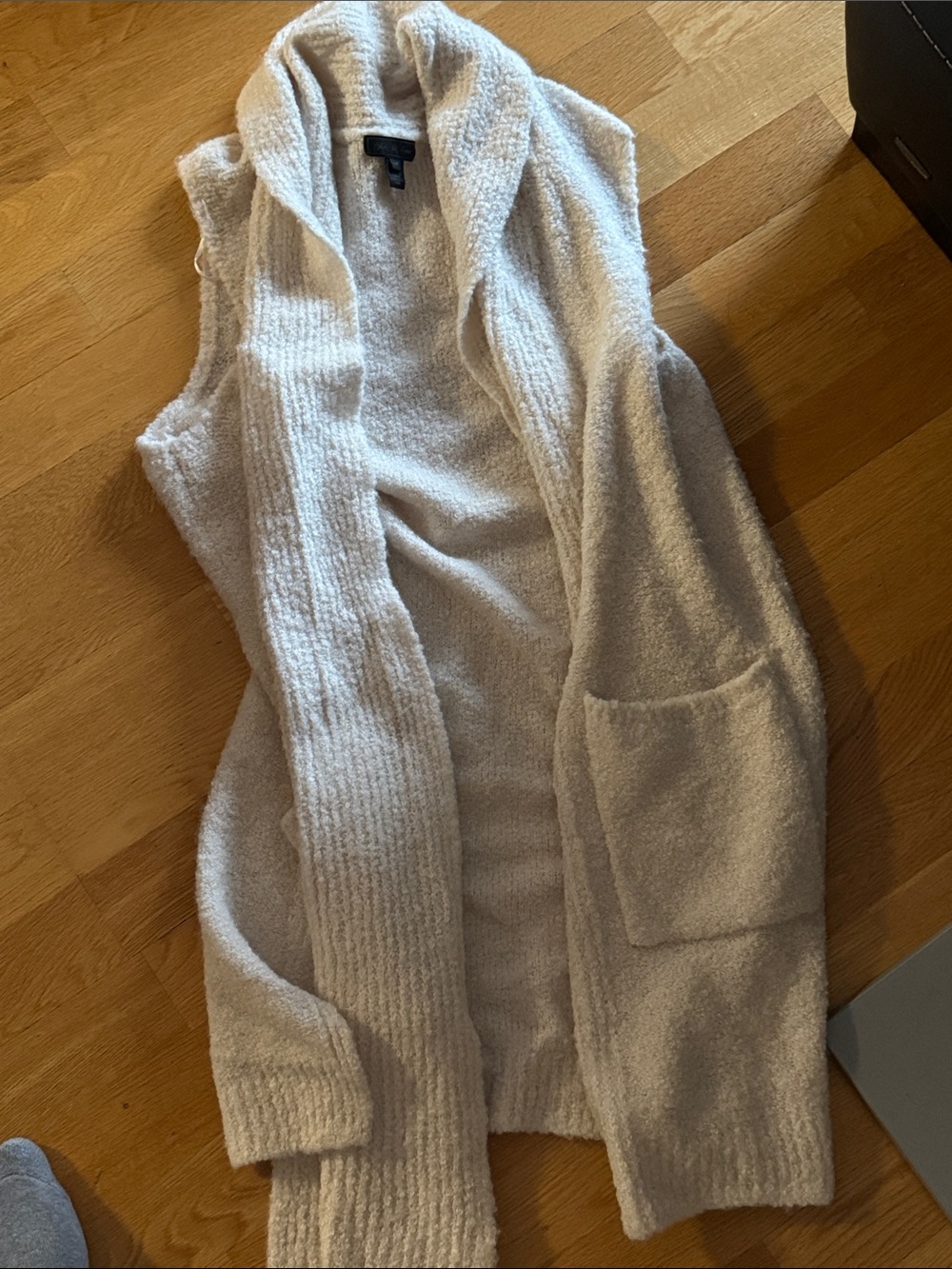 Saks Fifth Avenue Cream Hooded Sleeveless Knit Vest